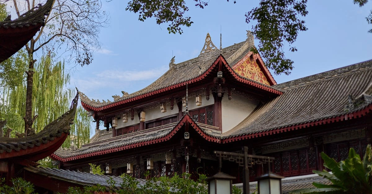 Античные мотивы в художественной резьбе олимпийского стиля