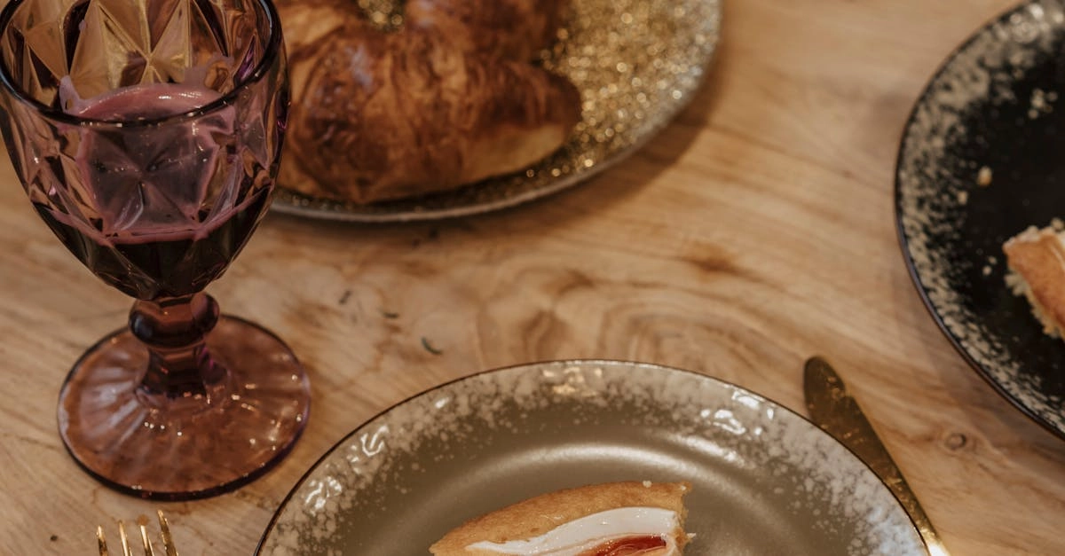 Декоративная резьба по дереву с фруктовыми мотивами Sweet Bonanza